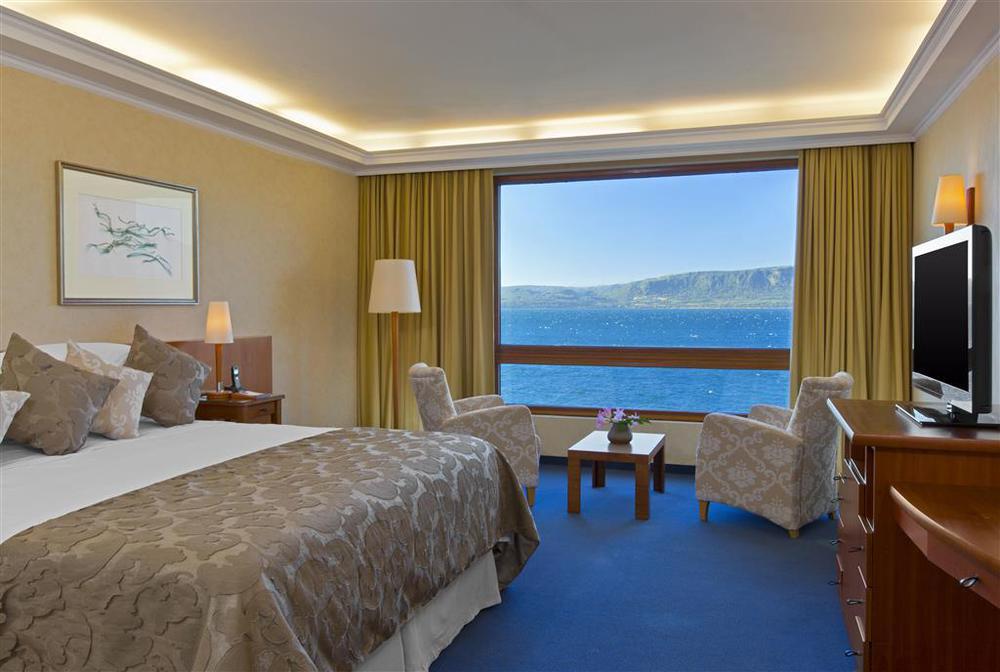 Park Lake Luxury Hotel Pucon Room photo