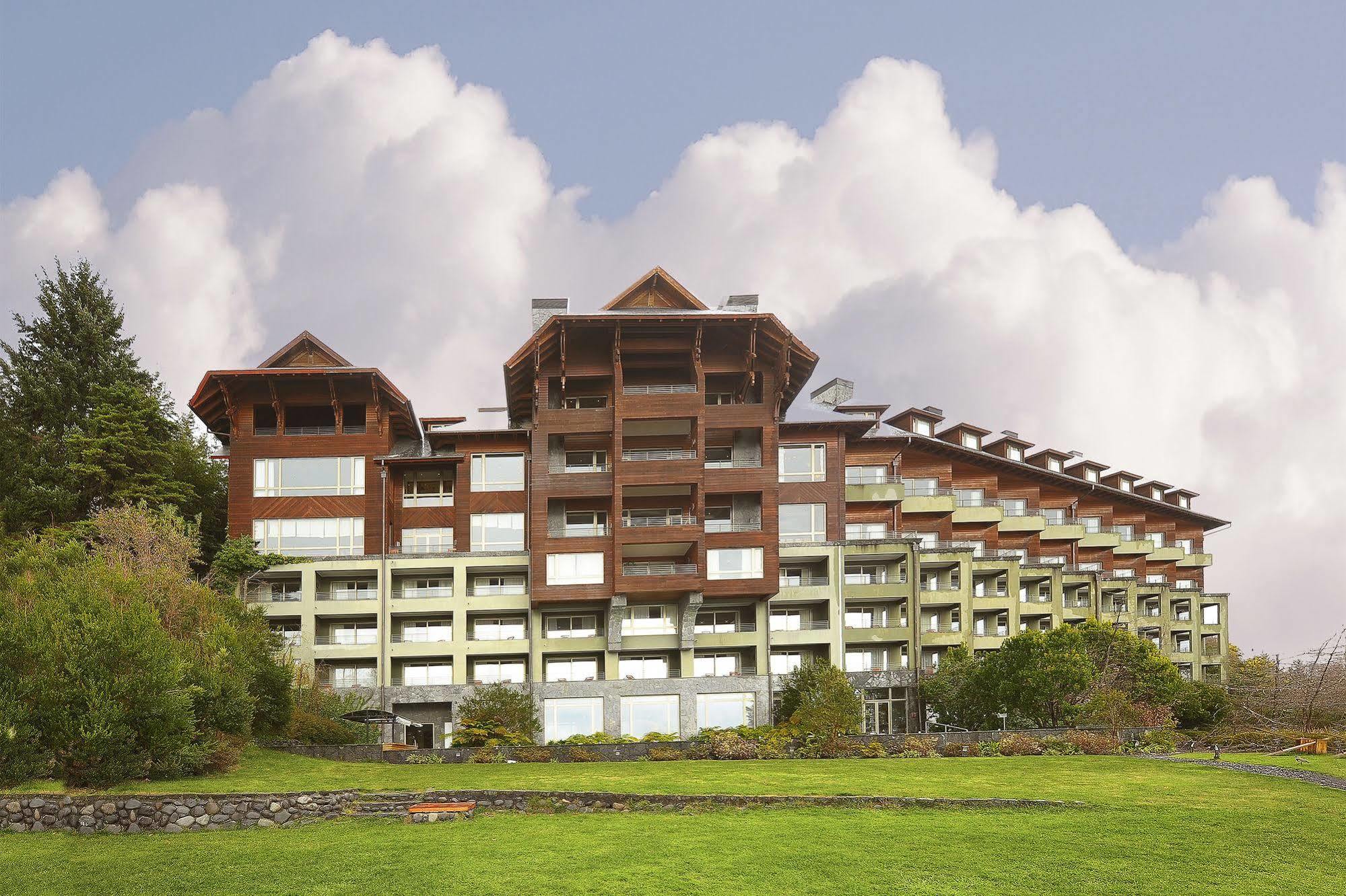 Park Lake Luxury Hotel Pucon Exterior photo